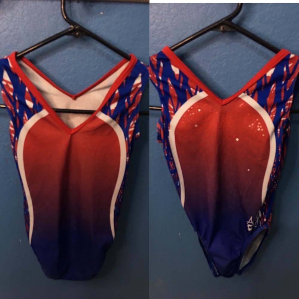 AXS gymnastics Leo